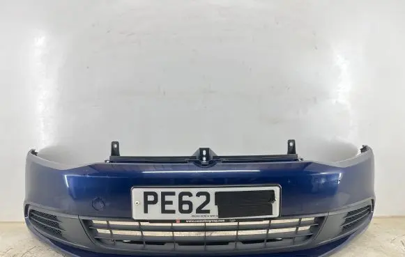 Volkswagen Jetta VI Front bumper 5C6807221B 5C6805903