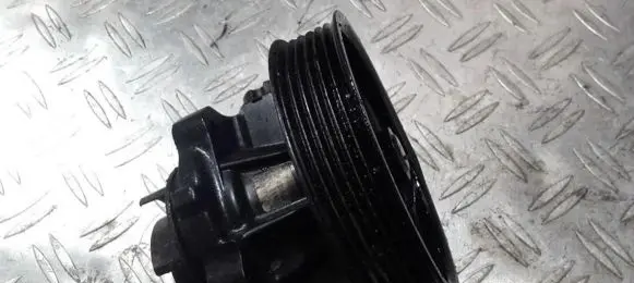 Opel Corsa D Water pump 46819138