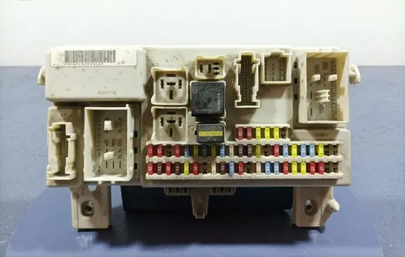 Ford Focus C-MAX Fuse box set 3M5T-14A073-CF