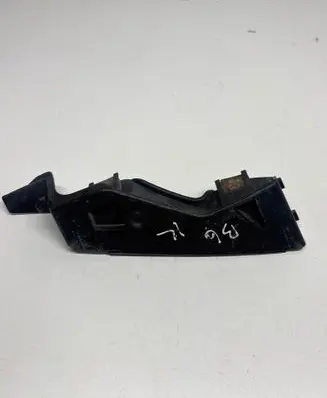 Volkswagen PASSAT B6 Front bumper mounting bracket 3C0807505