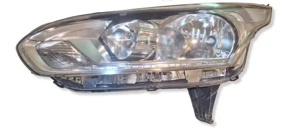Ford Grand Tourneo Connect Headlight/headlamp 90070354