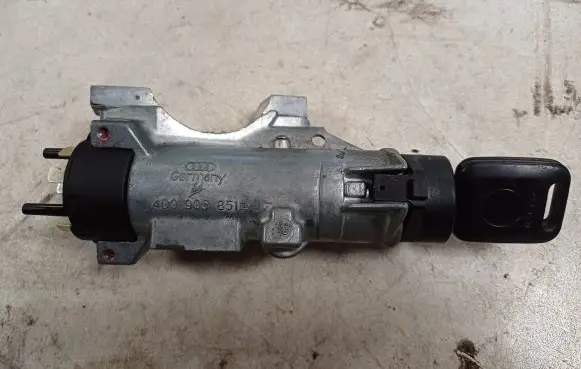 Audi A4 S4 B5 8D Ignition lock 4D0905851