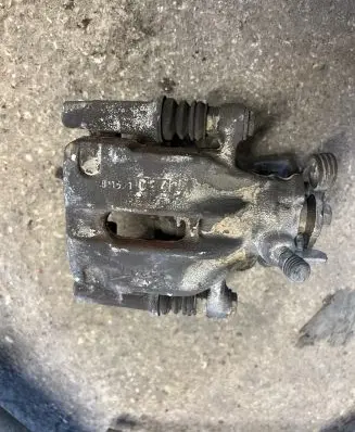 Peugeot 807 Rear brake caliper