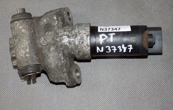 Volkswagen Touareg II Hand brake/parking brake motor 7P0609616
