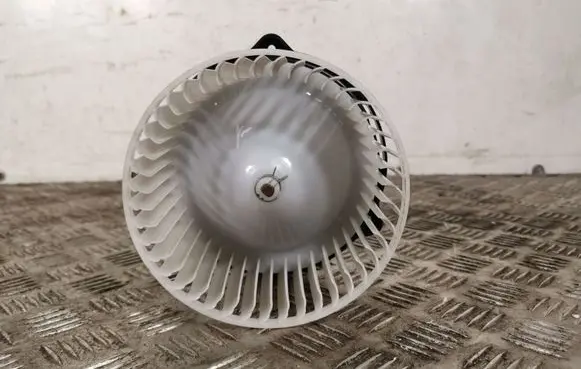 Subaru Forester SJ Heater fan/blower 8727005630