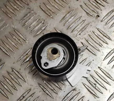 Generator/alternator belt tensioner