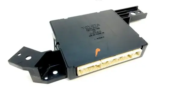 Toyota Camry Air conditioner control unit module 8865006111