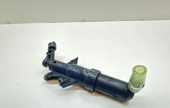 Audi TT TTS Mk2 Headlight washer spray nozzle 8J0955102A