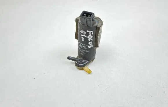 Ford Focus Windscreen/windshield washer pump 93BB17K624BA D00LA