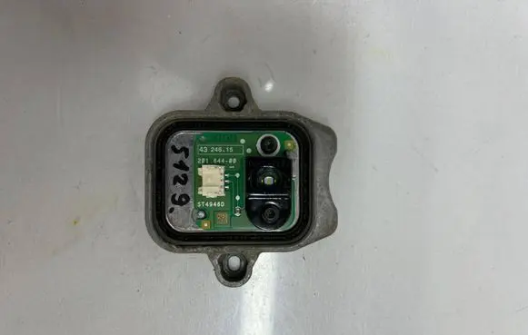 BMW 3 F30 F35 F31 LED ballast control module 1C4946D 4324615 20164400