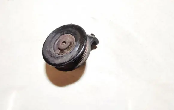 Ford Mondeo MK II Generator/alternator belt tensioner 