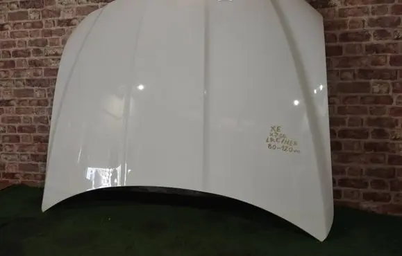 Jaguar XE Engine bonnet/hood