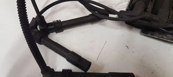 Audi A8 S8 D2 4D High voltage ignition coil 078905104