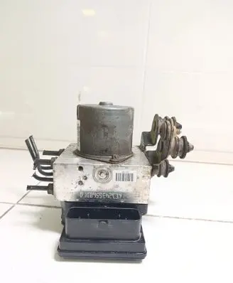 Volkswagen PASSAT B7 ABS Pump 3AA614109AB
