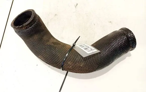 Volvo XC70 Intercooler hose/pipe