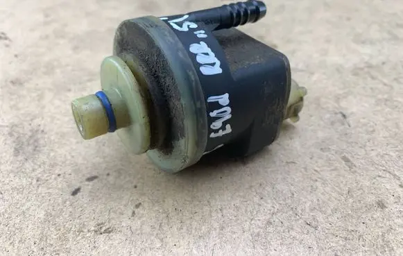 BMW 3 E90 E91 Fuel filter heater 7793673 13377793673