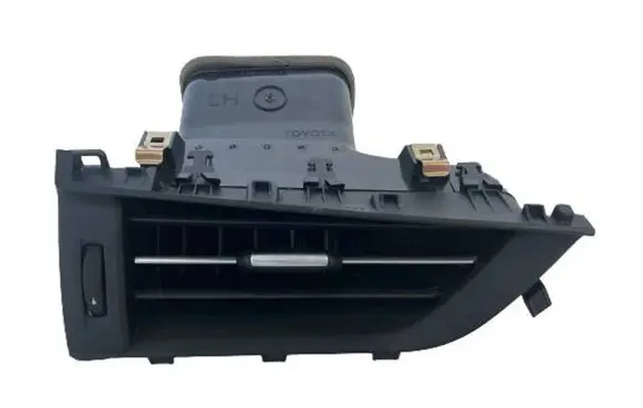 Toyota Avensis T270 Dashboard side air vent grill/cover trim