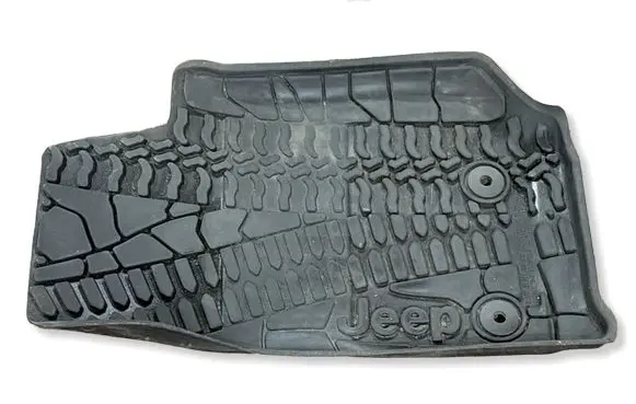 Jeep Wrangler Front floor mat 68170562AC
