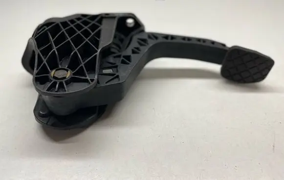 Clutch pedal