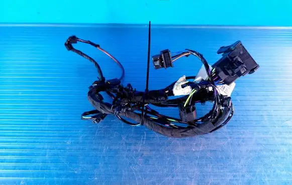 Opel Astra K Tailgate/trunk wiring harness LD025 39205362
