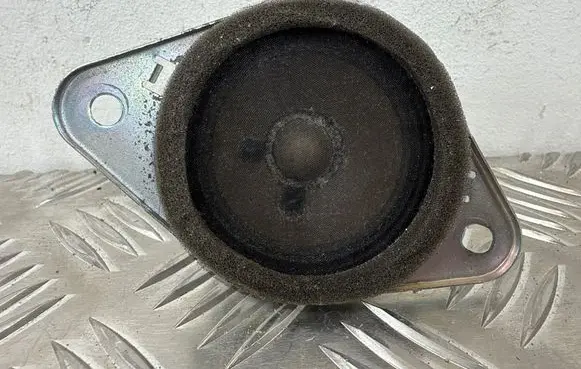 Subaru Forester SJ Panel speaker 86301AJ030 G13021CC
