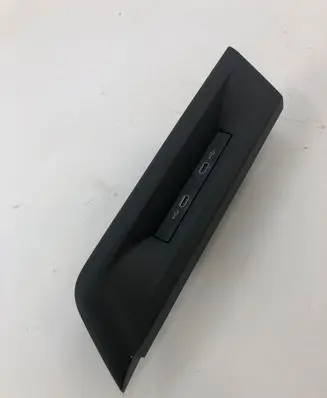 Volkswagen Golf VIII USB socket connector 5na035736