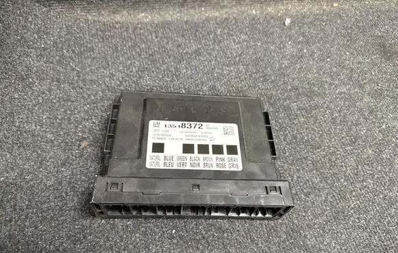 Chevrolet Camaro Comfort/convenience module 13518372 812857993 40001KG1B