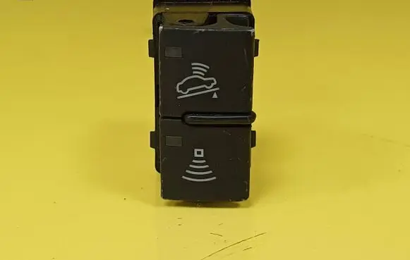 Audi A4 S4 B6 8E 8H Alarm switch 8E19621095PR
