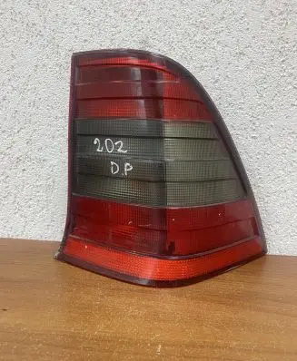 Mercedes-Benz C W202 Rear/tail lights 2028204064 E362