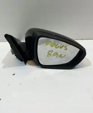 Ford Focus Front door electric wing mirror 