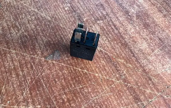 Volkswagen Sharan Other relay 7M0951253C A1001X47