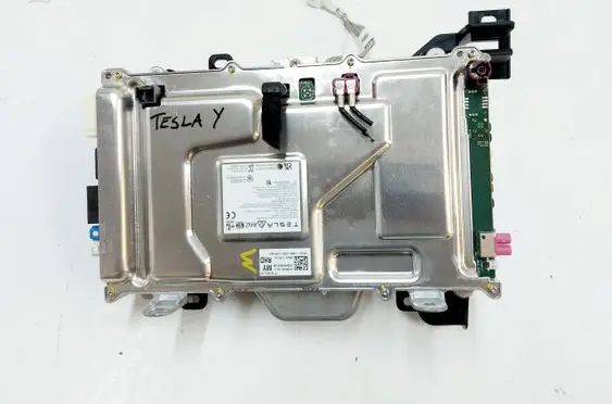 Tesla Model Y Other control units/modules 168443505J