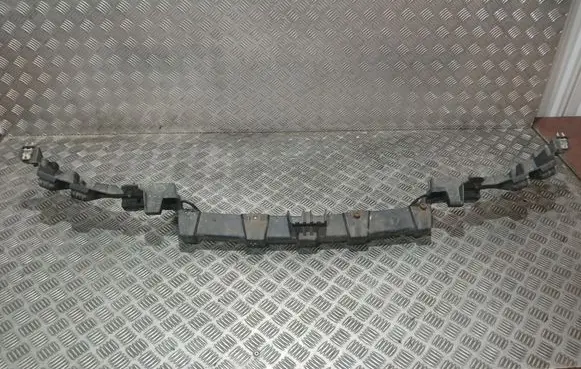 Front bumper mounting bracket