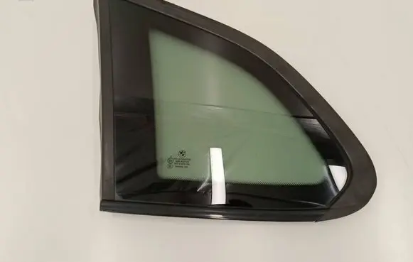 BMW X1 E84 Rear side window 2991379 2991359 2991377