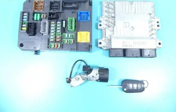 Peugeot 508 Engine control unit/module ECU 9804127280 IMPRK1345536