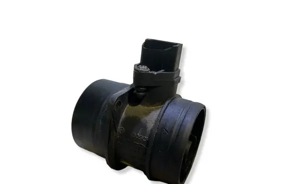 Volkswagen Golf Plus Mass air flow meter 0281002461 074906461B