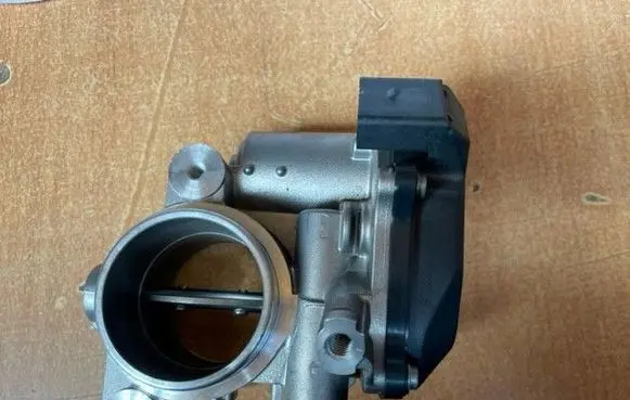 Audi A3 S3 8P Throttle body valve A2C94859900SDKG