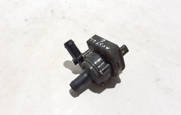 Ford Mach-E I Electric auxiliary coolant/water pump 19081E90024