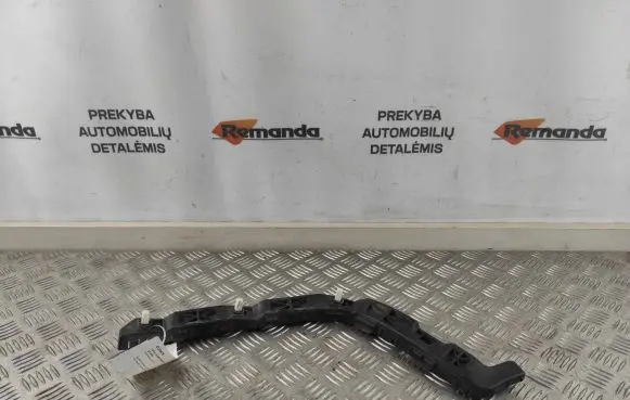 KIA Sorento Rear bumper mounting bracket 86661C5000