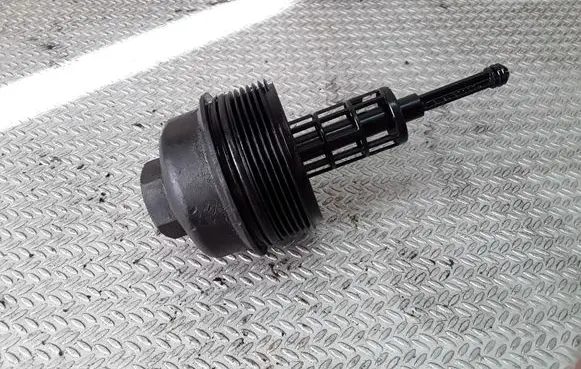 Opel Vectra B Oil filter cover 