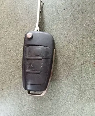 Audi A6 S6 C6 4F Ignition key/card 4F0837220D 1090080007880 6606780