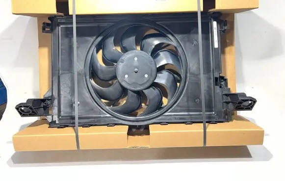 Tesla Model 3 Radiator cooling fan shroud 149417900B