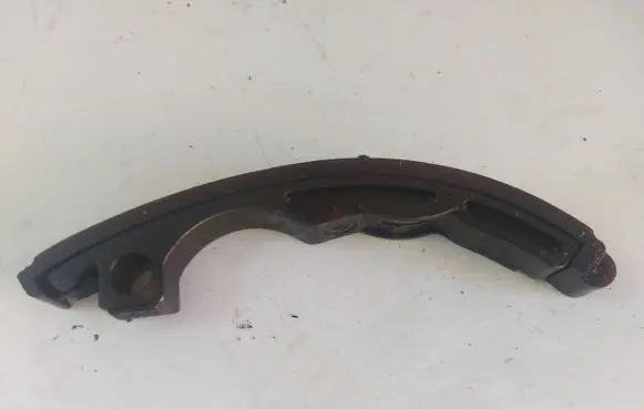Audi A6 S6 C6 4F Slide rail for timing chain 079109510F