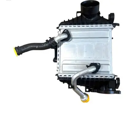 Mercedes-Benz C AMG W205 Intercooler radiator A6540904101 A6540900100 A6540906100