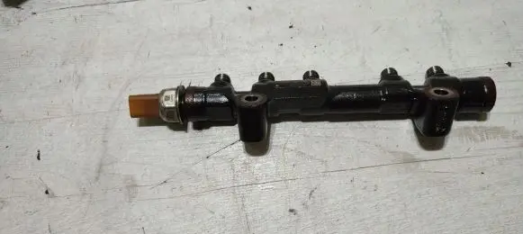 Peugeot 308 Fuel main line pipe 9804776780 9676643880