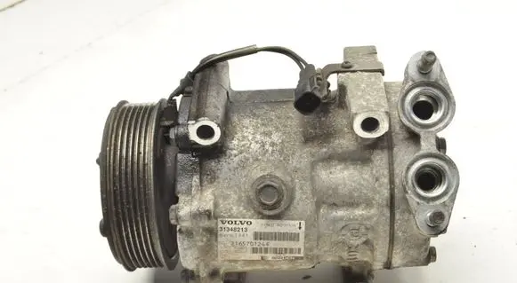Volvo V60 Air conditioning (A/C) compressor (pump) 31348213