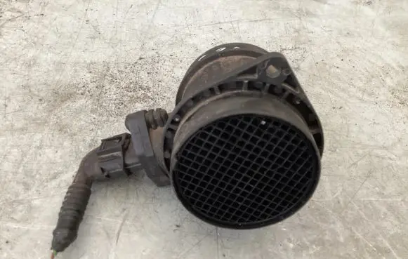 Volvo S80 Mass air flow meter 0280218108 8670112
