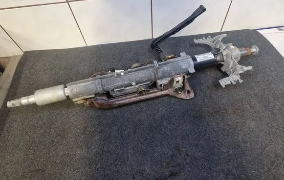 BMW 1 E82 E88 Steering wheel axle 6783606