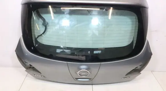 Opel Astra J Truck tailgate 