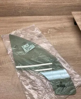 Citroen C3 Front door window glass four-door 9202A1 43R001583